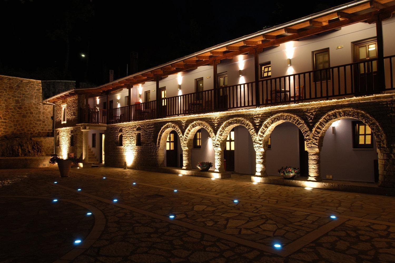 Hotel Frontzu Politia à Ioannina Extérieur photo