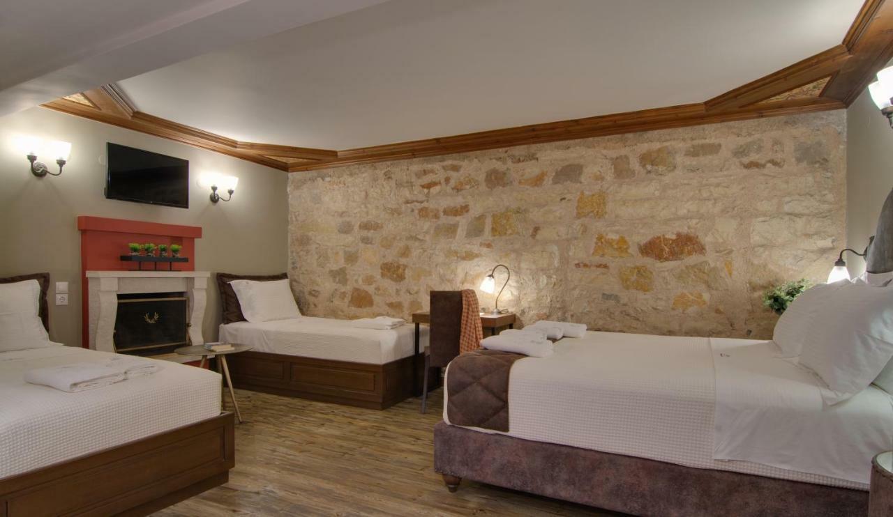 Hotel Frontzu Politia à Ioannina Extérieur photo