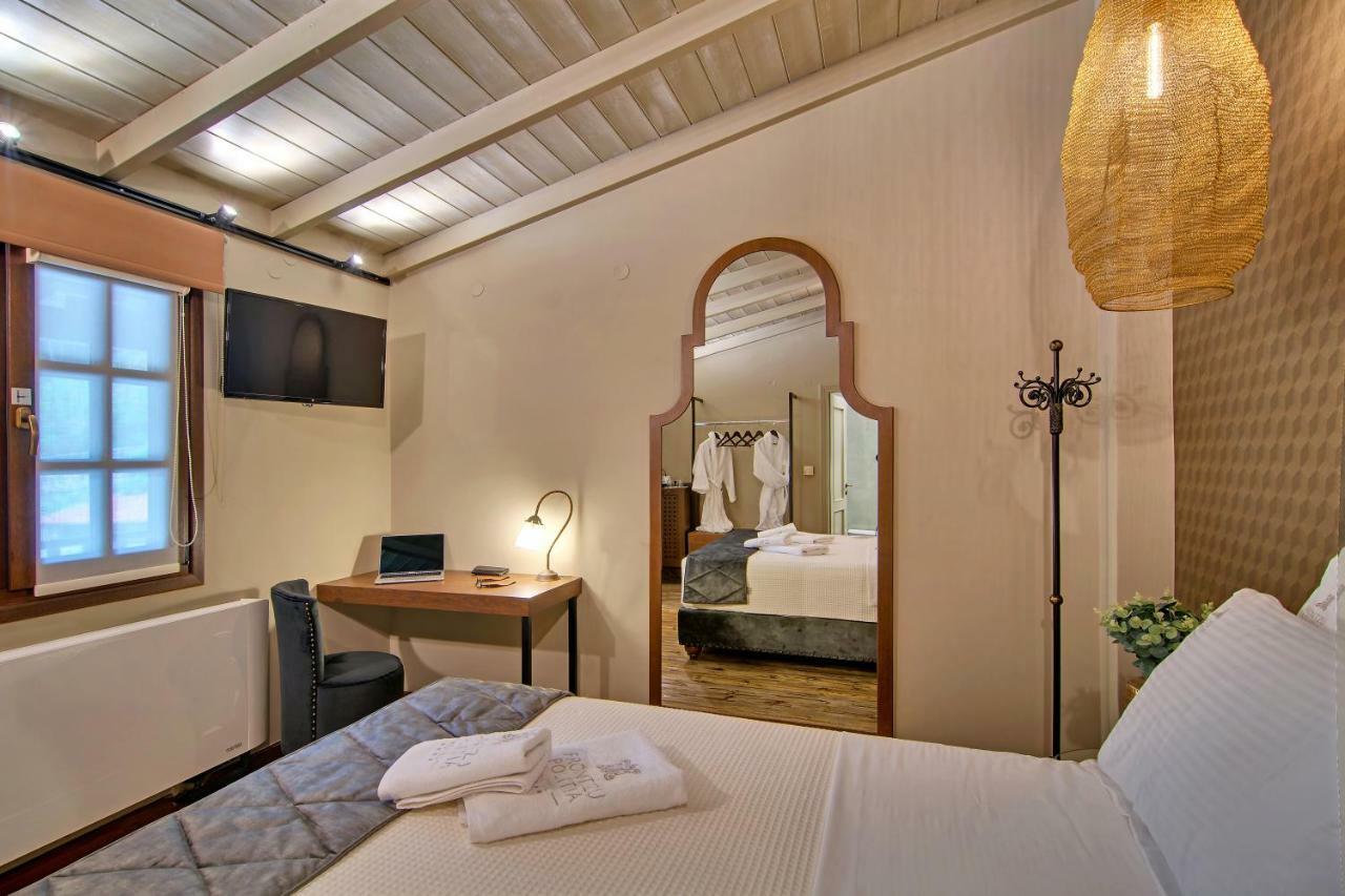 Hotel Frontzu Politia à Ioannina Extérieur photo