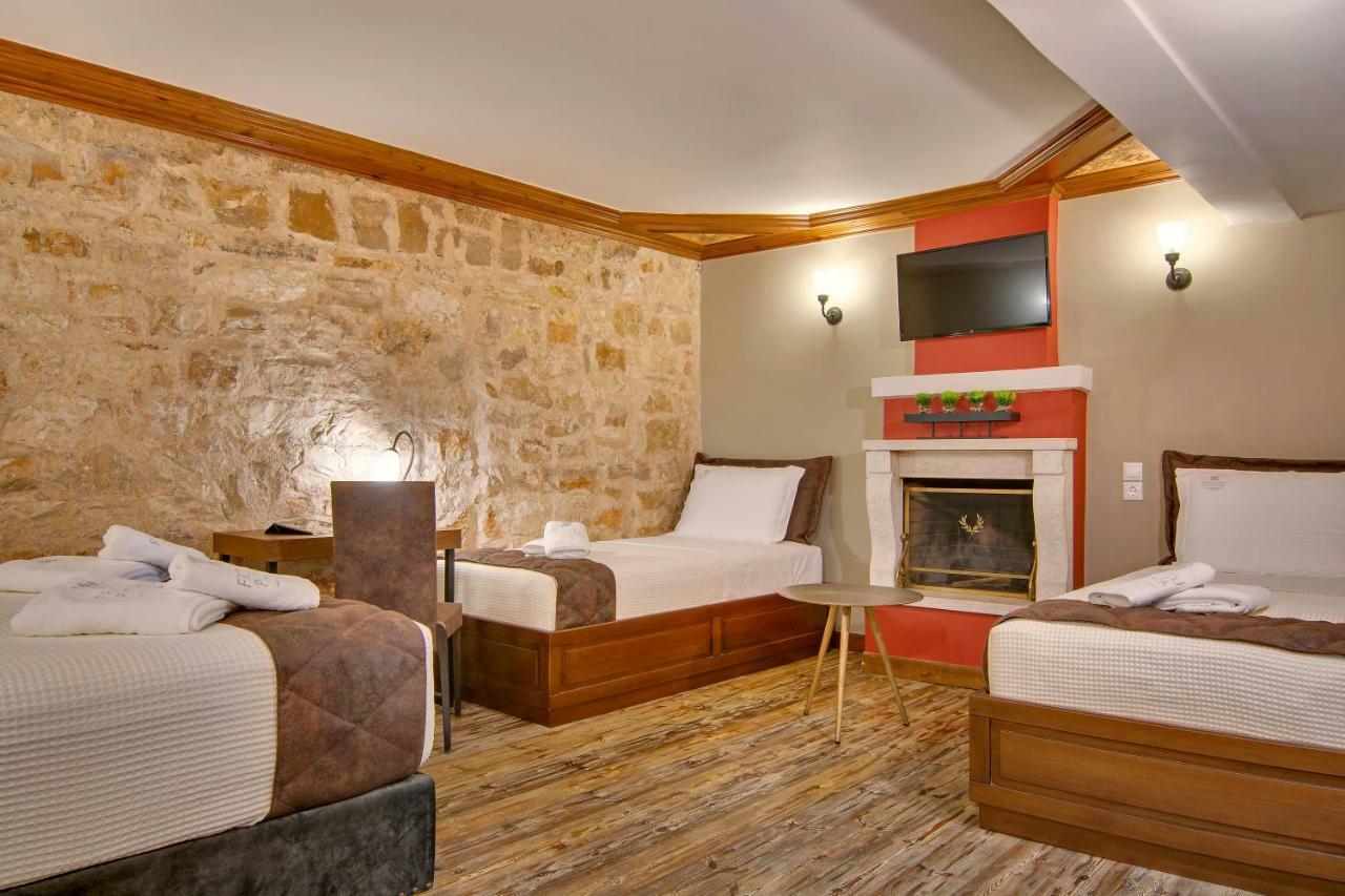 Hotel Frontzu Politia à Ioannina Extérieur photo